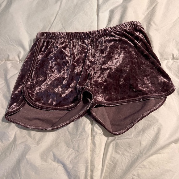 Pants - Velvet shorts